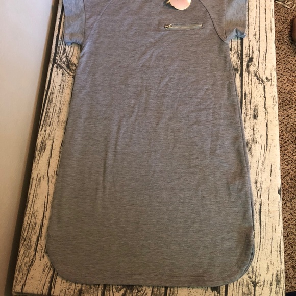 Gray Shift Dress with Rounded Hem - Picture 6 of 6